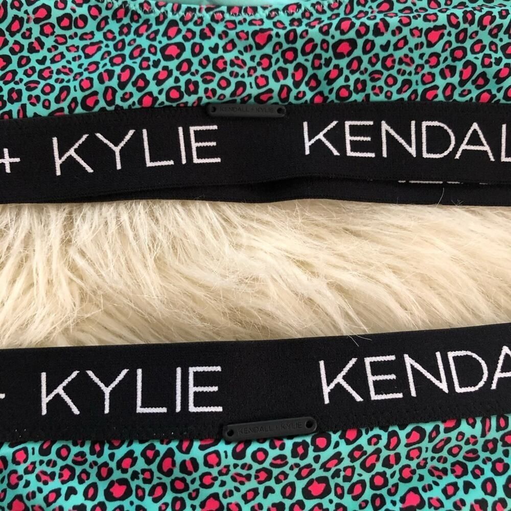 Kendall + Kylie Peekaboo Belt Leopard Bikini M - Picture 3 of 8